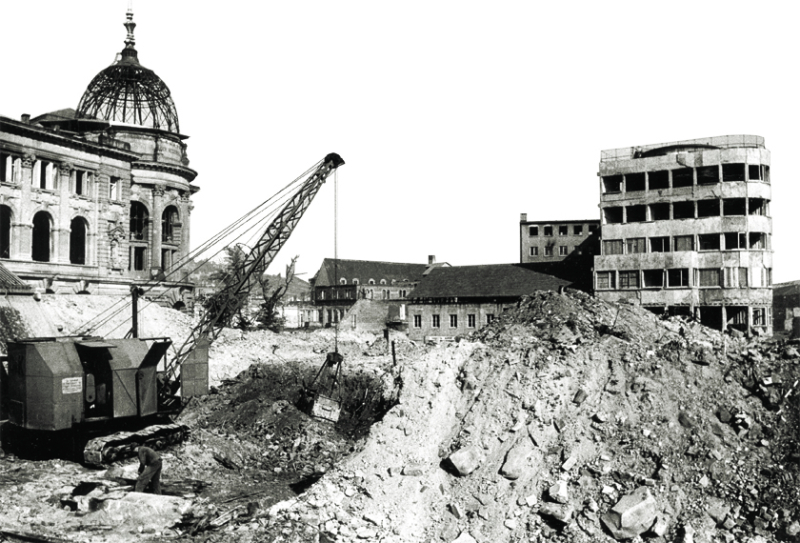 Das zerstörte Stuttgarter Gewerkschaftshaus