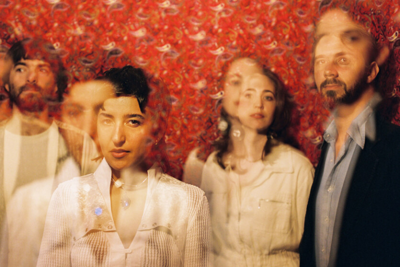 Derya Yildirim &.jpeg